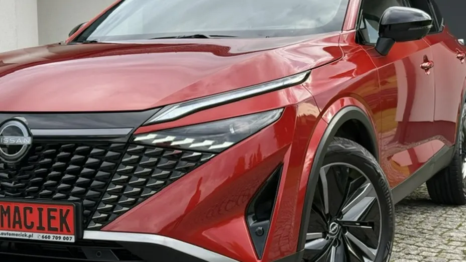 NISSAN Qashqai -