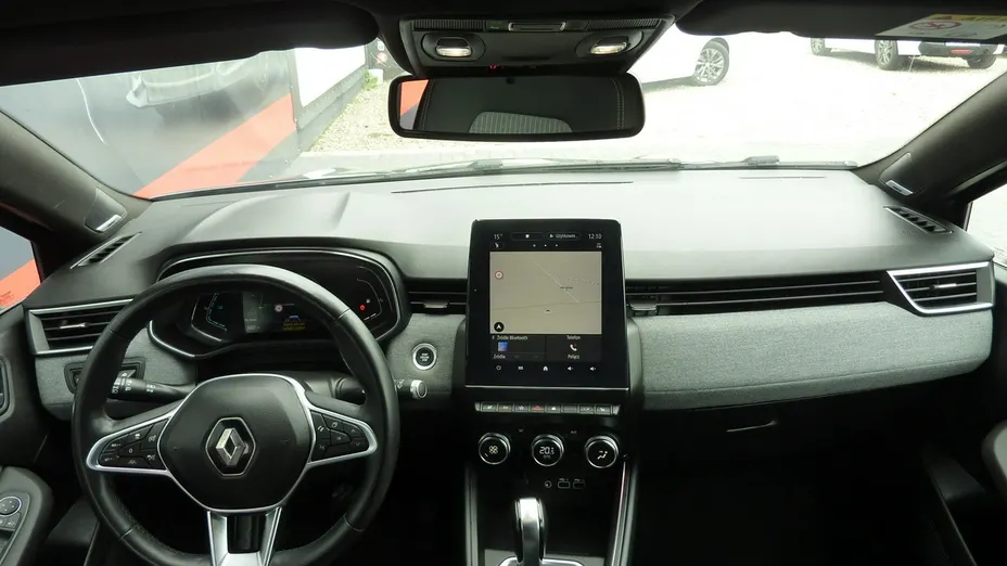 RENAULT Clio -