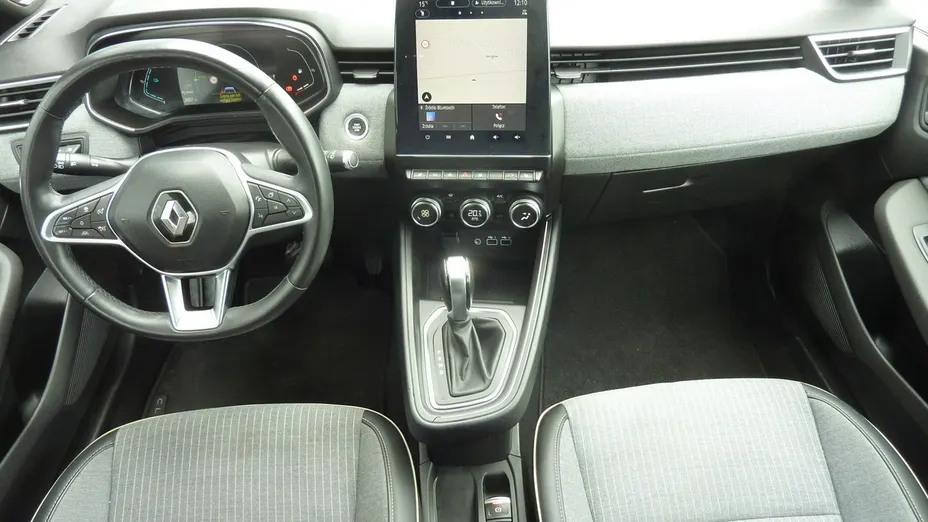 RENAULT Clio -