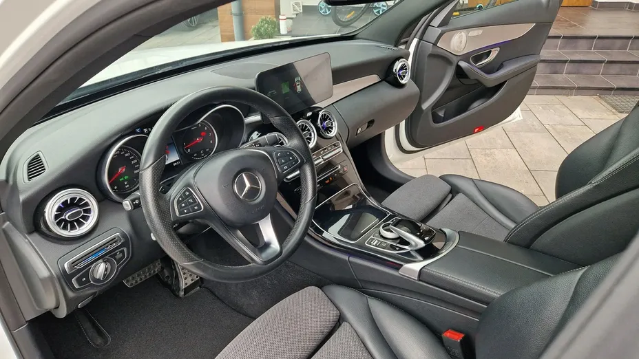 MERCEDES-BENZ C Klasa -