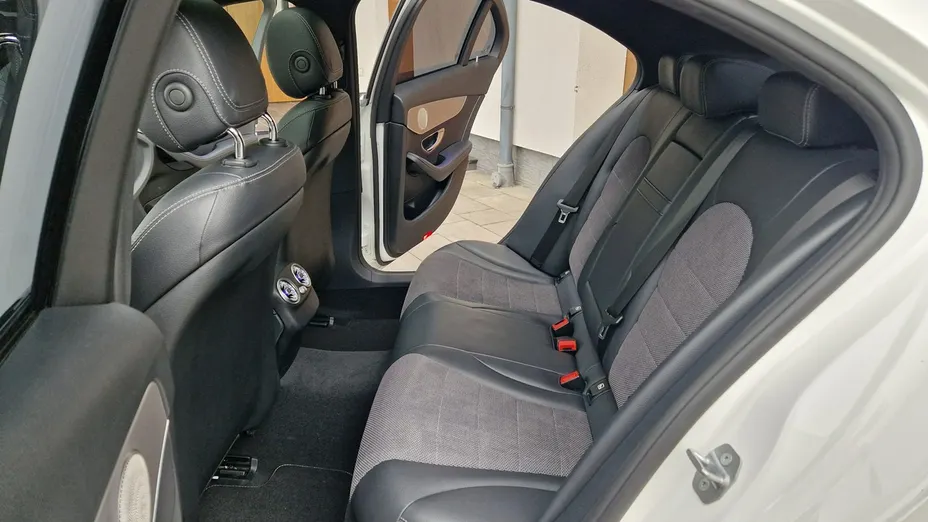 MERCEDES-BENZ C Klasa -