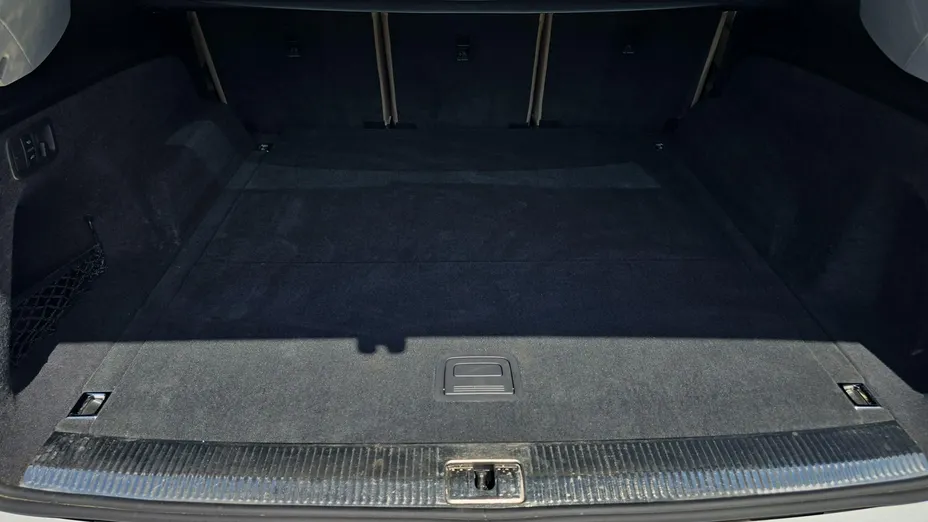 AUDI Q7 -