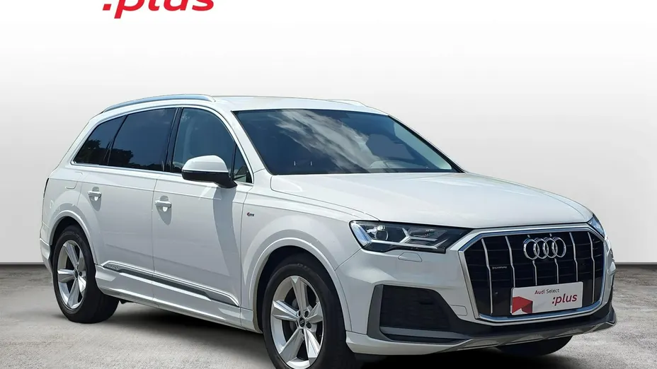 AUDI Q7 -