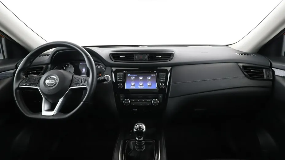 NISSAN X-Trail -