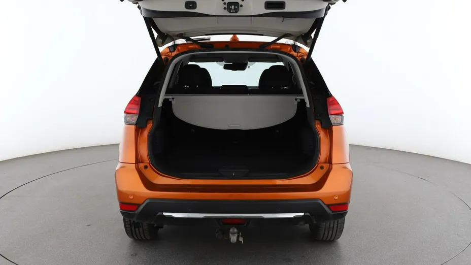NISSAN X-Trail -