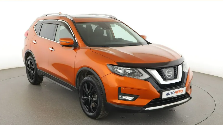 NISSAN X-Trail -