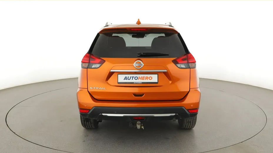 NISSAN X-Trail -