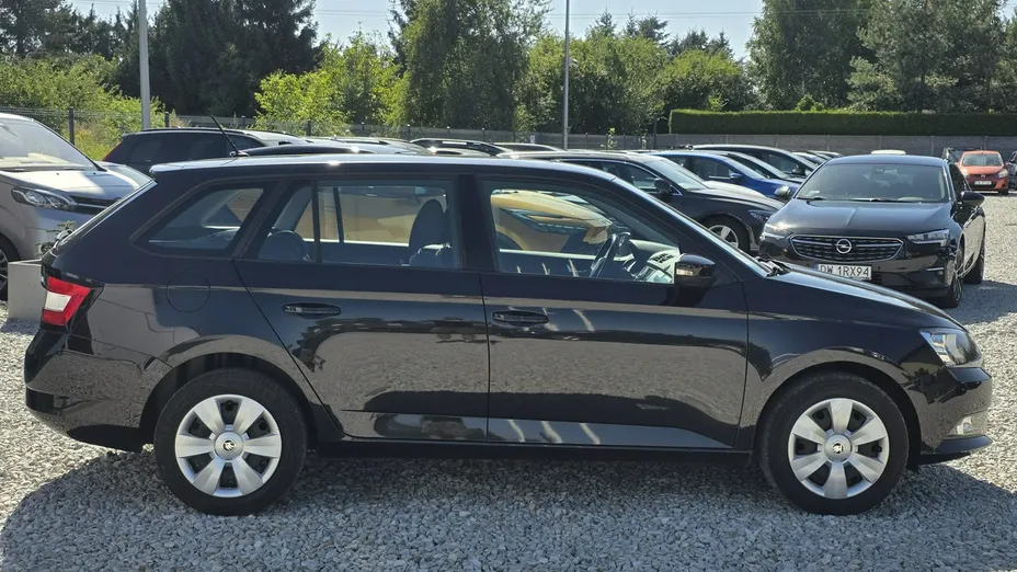 SKODA Fabia -