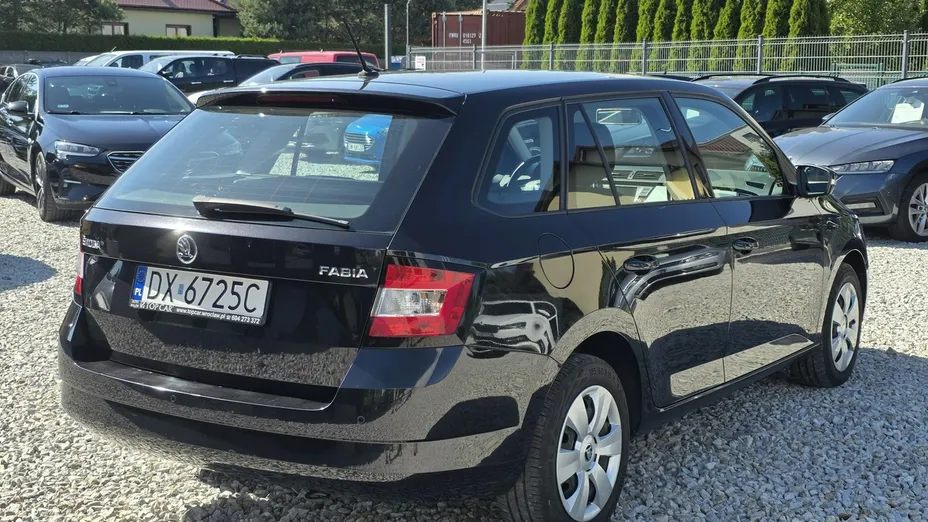 SKODA Fabia -