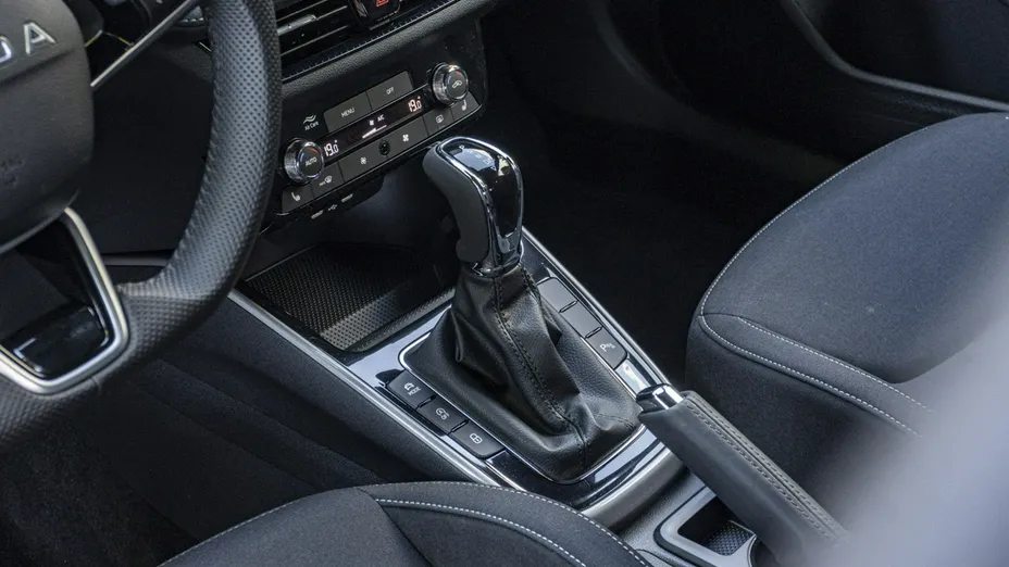 SKODA Fabia -