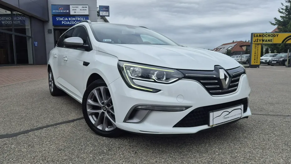 RENAULT Megane -