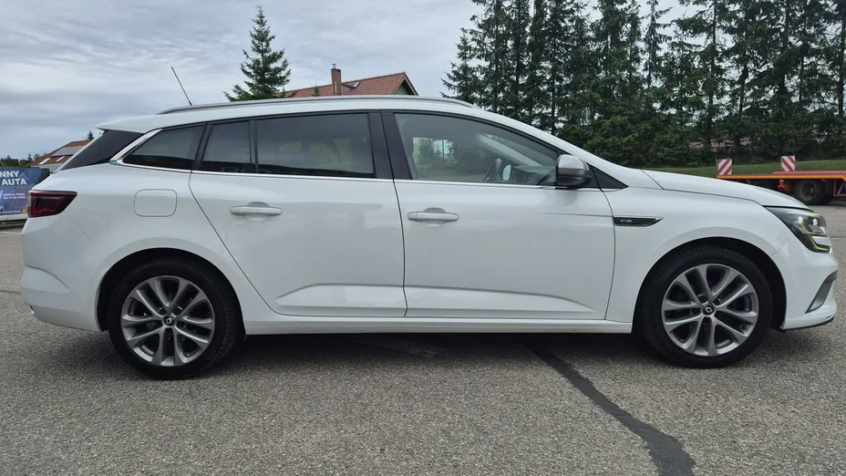 RENAULT Megane -