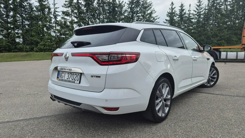 RENAULT Megane -