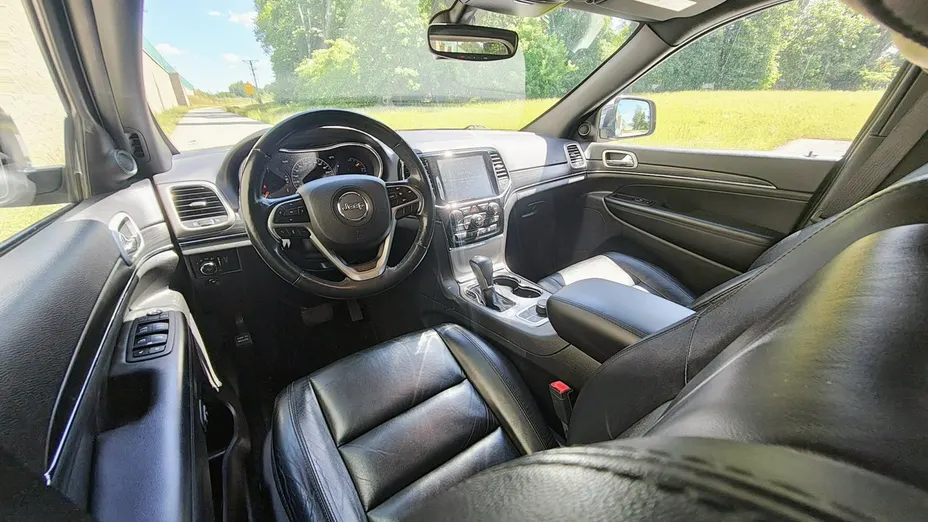 JEEP Grand Cherokee -