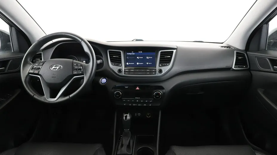 HYUNDAI Tucson -