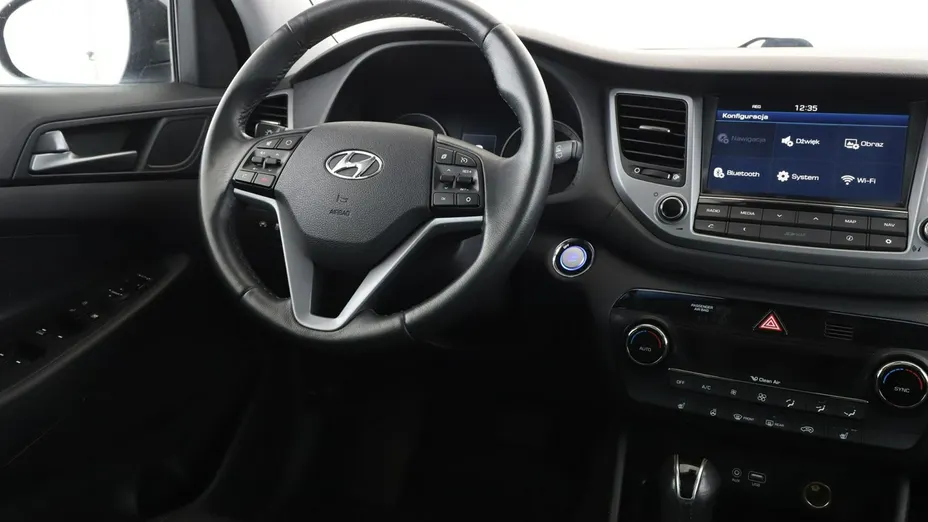 HYUNDAI Tucson -