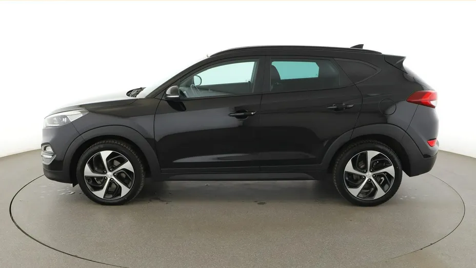 HYUNDAI Tucson -