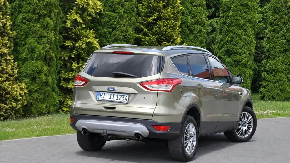 FORD Kuga -