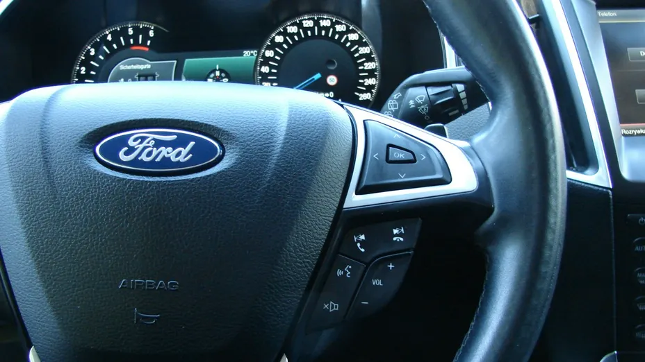 FORD S-MAX -