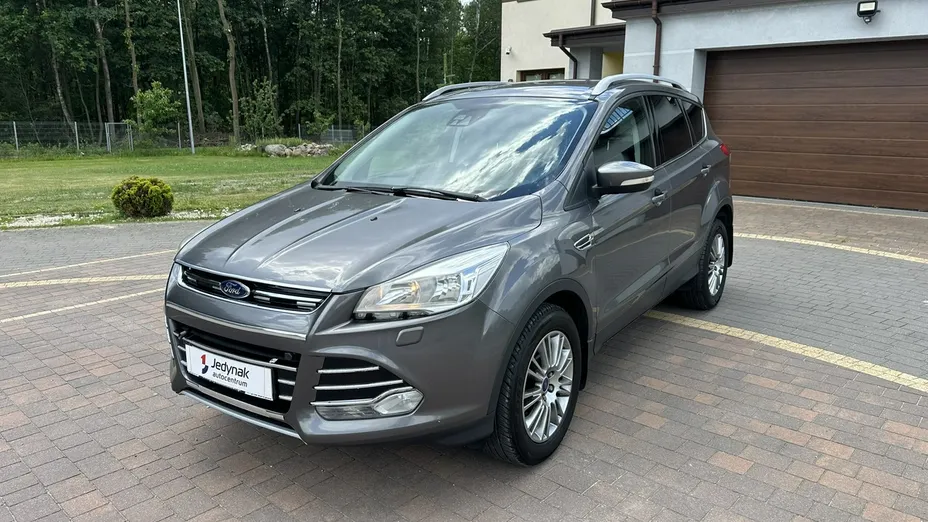 FORD Kuga -