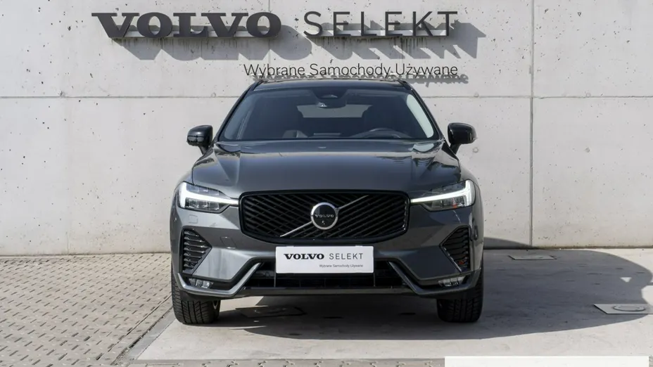 VOLVO XC60 -