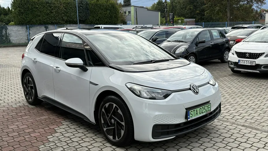 VOLKSWAGEN ID.3 -
