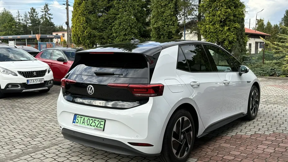 VOLKSWAGEN ID.3 -