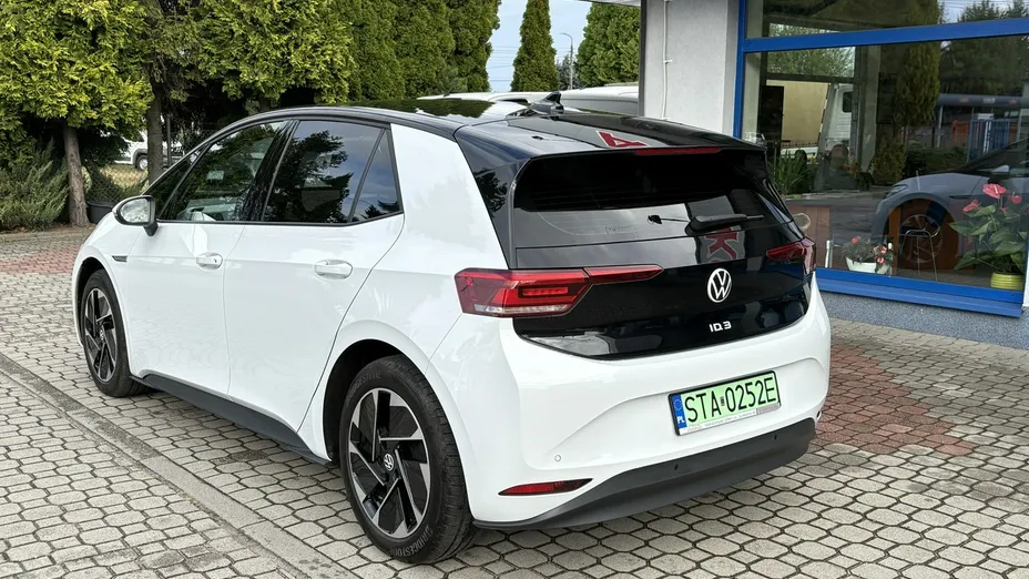 VOLKSWAGEN ID.3 -