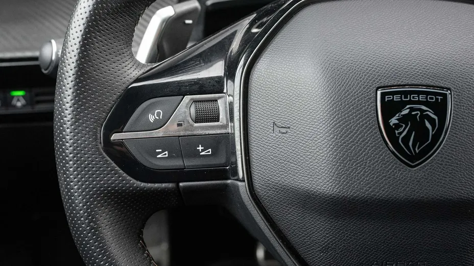 PEUGEOT 508 -