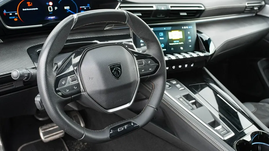 PEUGEOT 508 -