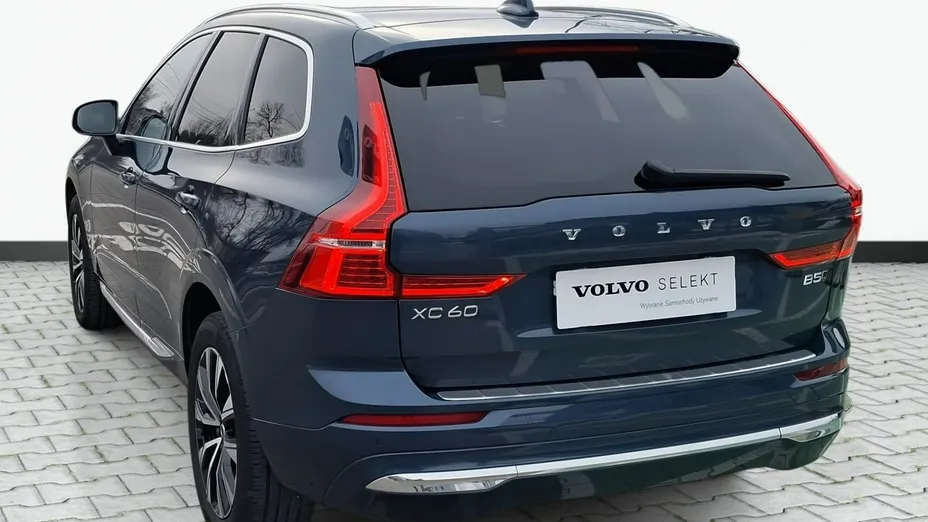 VOLVO XC60 -