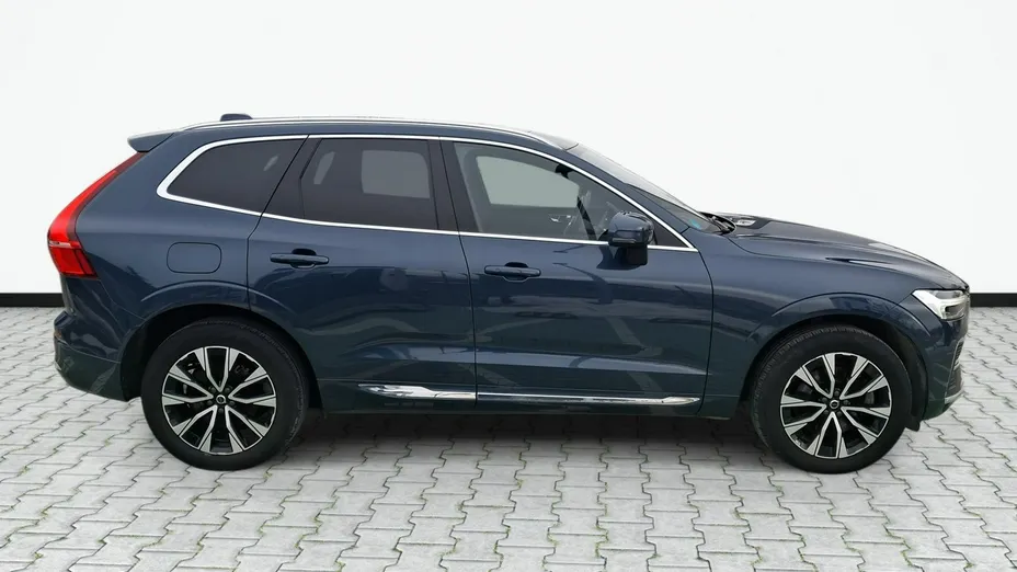 VOLVO XC60 -