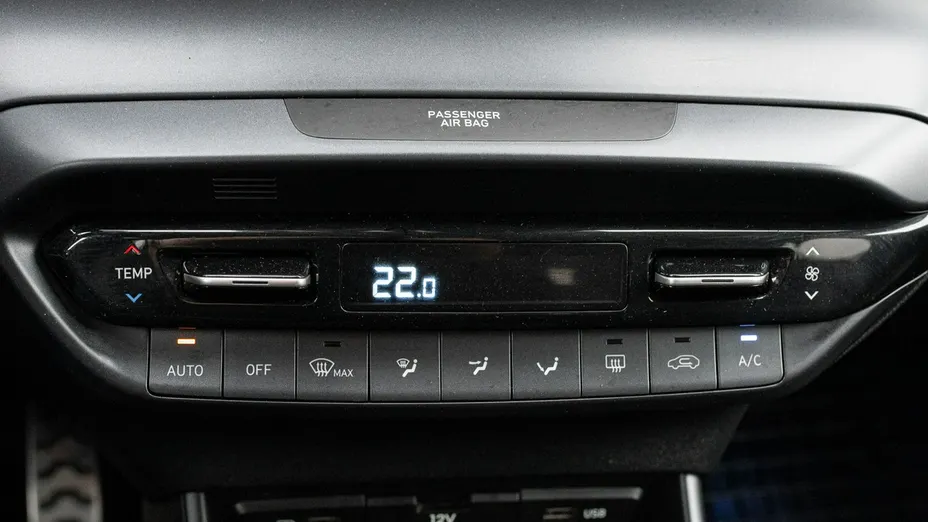 HYUNDAI Bayon -