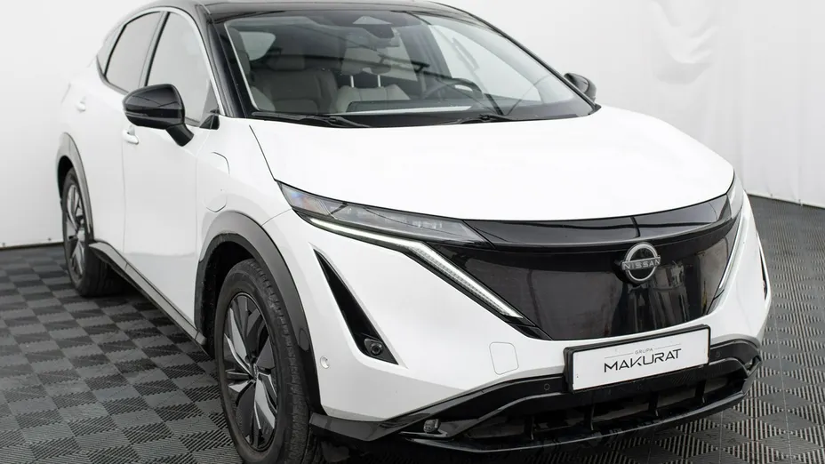 NISSAN Ariya -