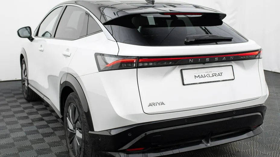 NISSAN Ariya -