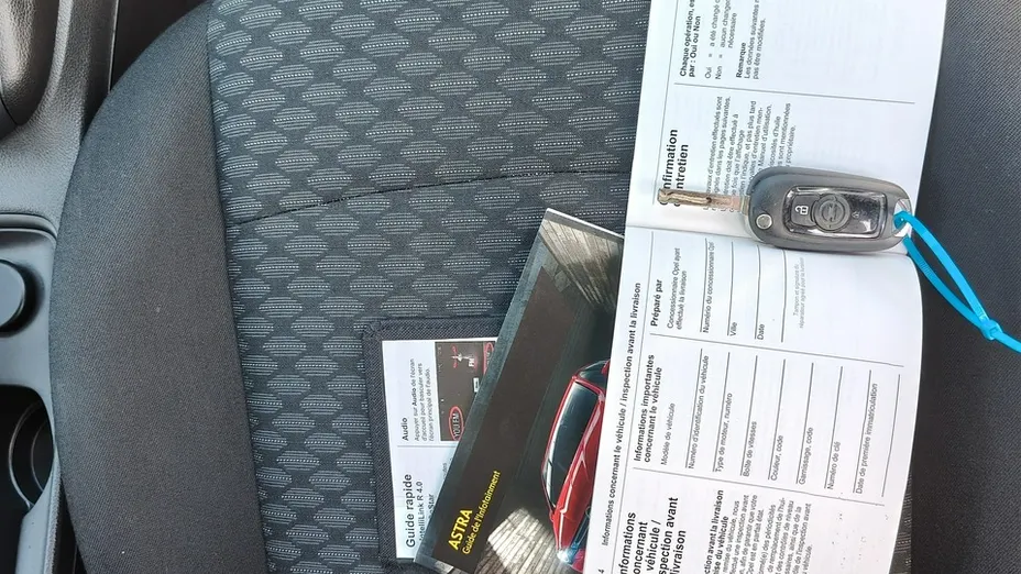OPEL Astra -