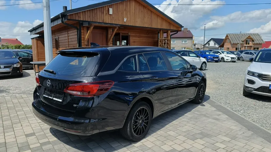 OPEL Astra -