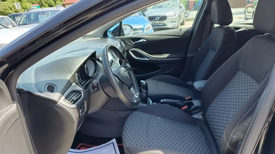 OPEL Astra -