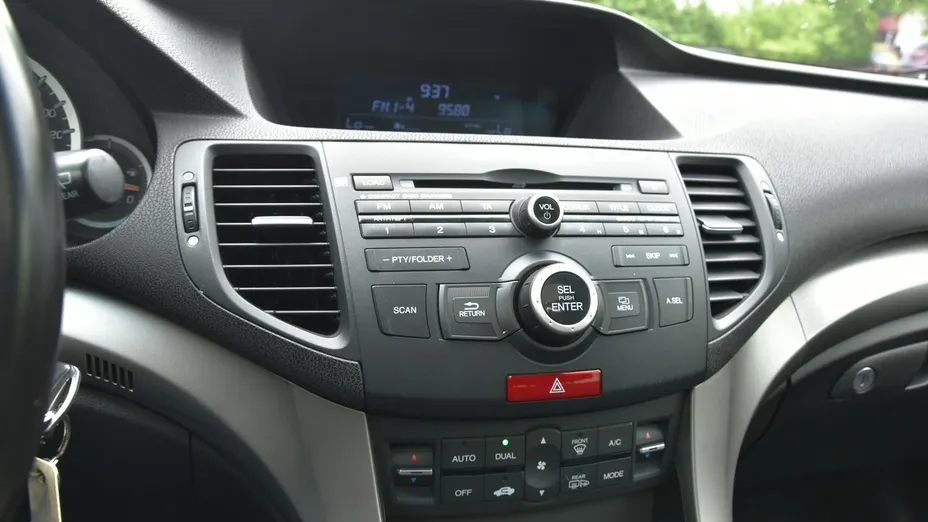 HONDA Accord -