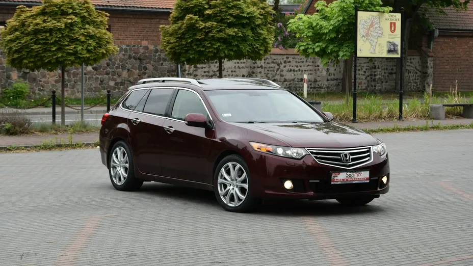HONDA Accord -