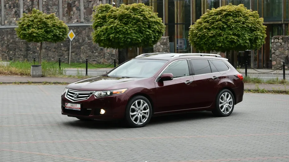 HONDA Accord -