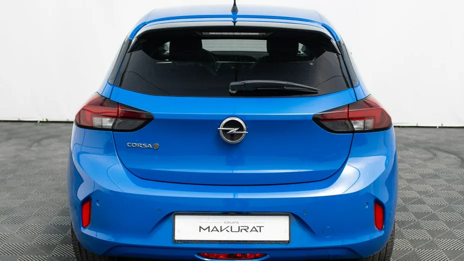 OPEL Corsa -