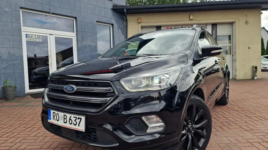 FORD Kuga -