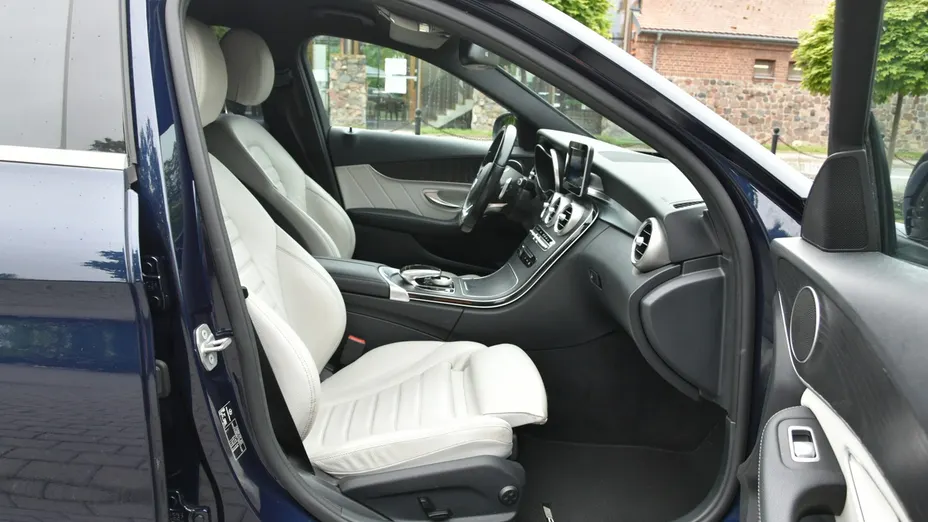 MERCEDES-BENZ C Klasa -