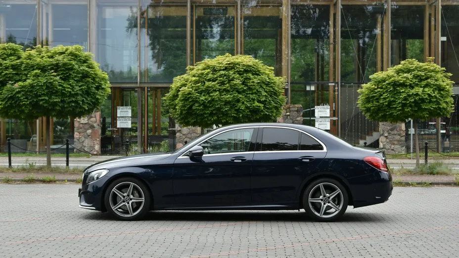 MERCEDES-BENZ C Klasa -