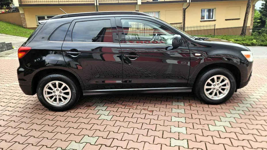 MITSUBISHI ASX -
