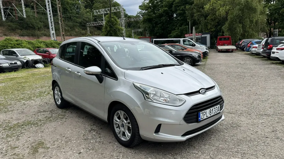 FORD B-MAX -