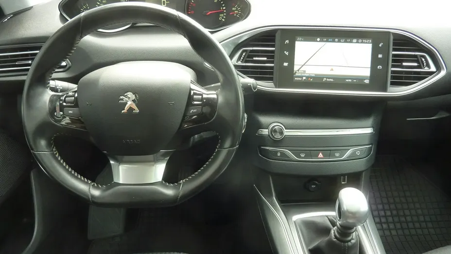 PEUGEOT 308 -