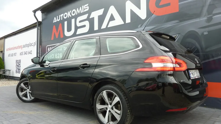 PEUGEOT 308 -