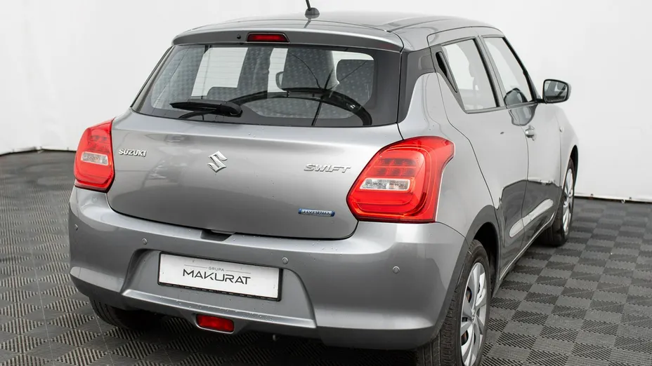 SUZUKI Swift -
